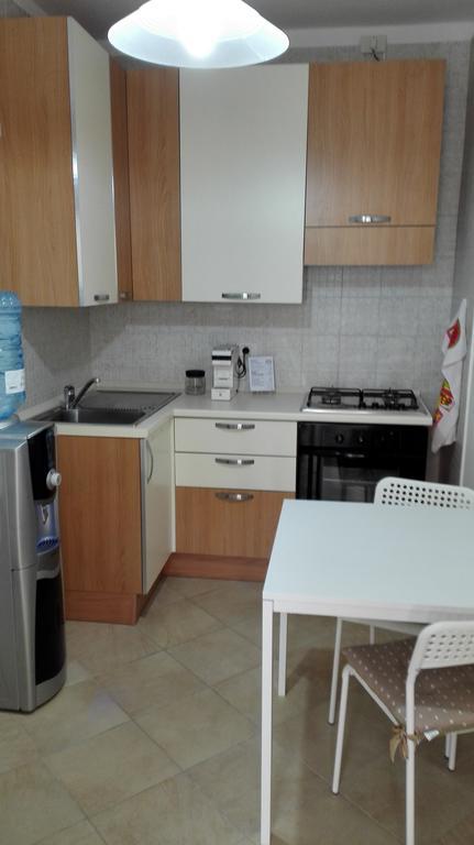 Appartamento Al Cortile Bari Esterno foto